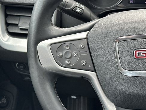 Used 2023 GMC Terrain SLT image 27