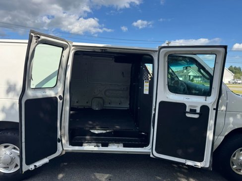 Used 2008 Ford E-250 and Econoline 250 image 14