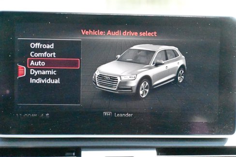Used 2019 Audi Q5 2.0T Premium Plus image 24