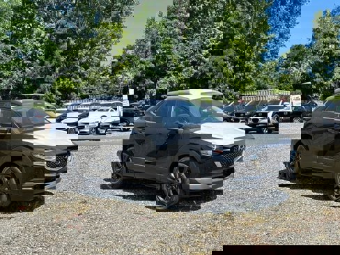 New 2025 MAZDA CX-30 AWD 2.5 S w/ Select Sport Pkg image 2