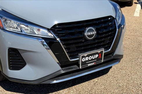 Used 2024 Nissan Kicks SV image 33