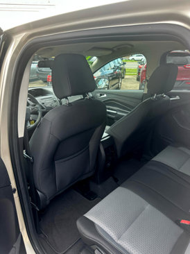 Used 2017 Ford Escape SE image 7