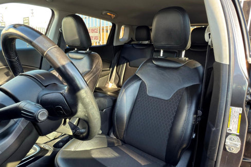 Used 2020 Jeep Compass Latitude image 8