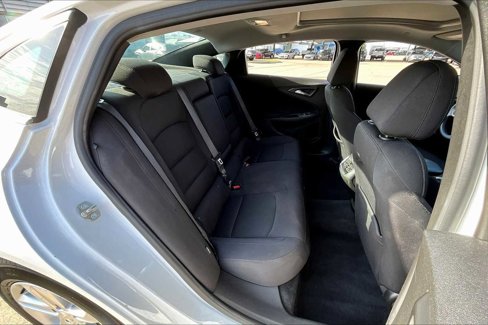 Used 2022 Chevrolet Malibu LT image 19