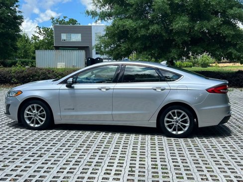 Used 2019 Ford Fusion SE image 7