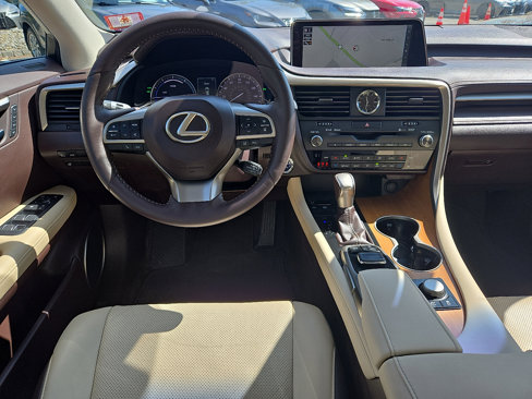 Used 2017 Lexus RX 450h AWD image 11