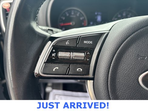 Used 2021 Kia Sportage LX image 12