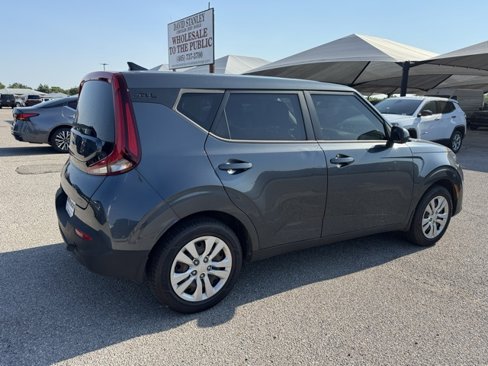 Used 2020 Kia Soul LX image 6