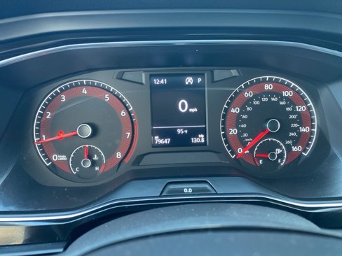 Used 2021 Volkswagen Jetta R-Line image 18