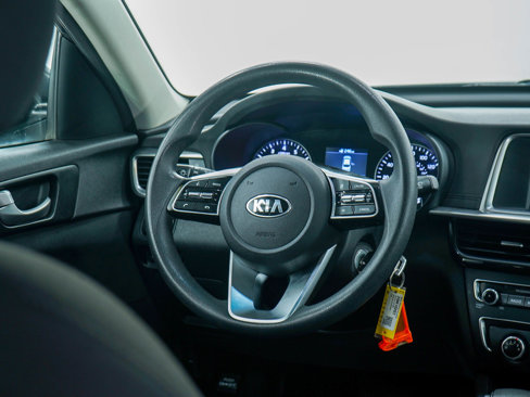 Used 2020 Kia Optima LX image 13