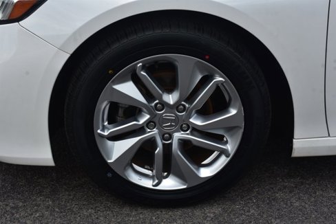 Used 2019 Honda Accord LX image 9