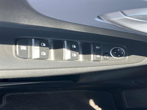 Used 2024 Kia Forte LXS image 29