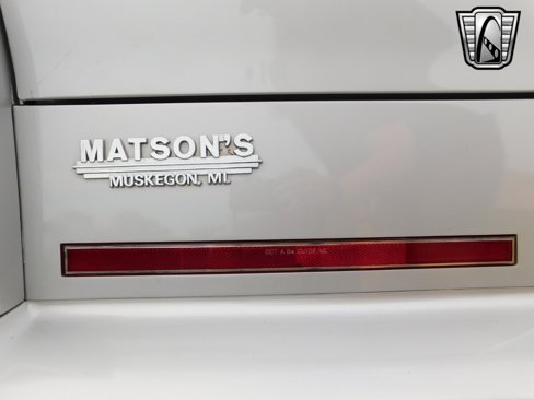 Used 1985 Cadillac Fleetwood Sedan image 16