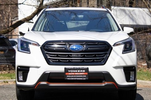 Used 2022 Subaru Forester Sport image 3