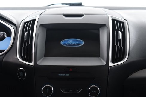 Used 2018 Ford Edge SEL w/ Equipment Group 201A image 9