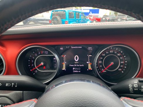 Used 2018 Jeep Wrangler Unlimited Rubicon image 15