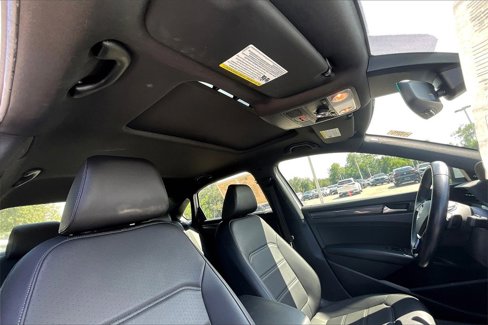 Certified 2021 Volkswagen Passat 2.0T R-Line image 21