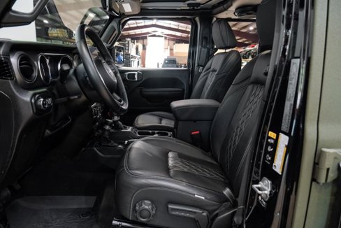Used 2021 Jeep Gladiator Sport image 12