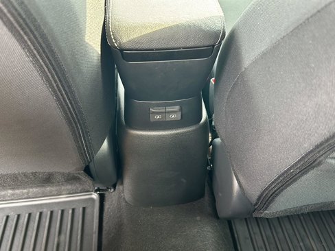 Used 2024 Nissan Versa S w/ S Plus Package image 14