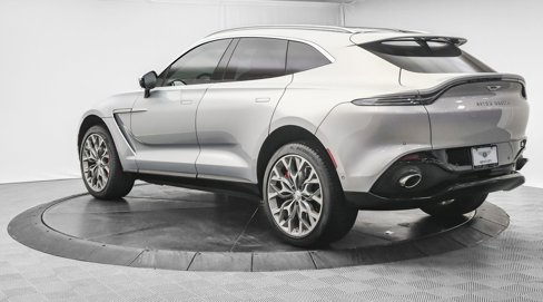Used 2021 Aston Martin DBX image 5