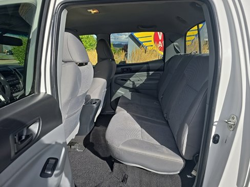 Used 2012 Toyota Tacoma 4x4 Double Cab image 25