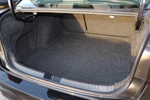 Used 2024 Volkswagen Jetta S image 9