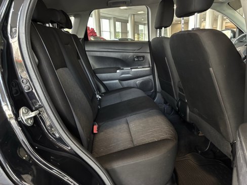Used 2022 Mitsubishi Outlander Sport SE image 24