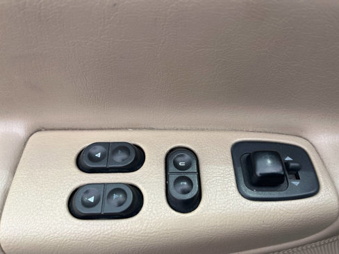 Used 2000 Ford E-150 and Econoline 150 image 20