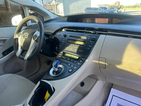 Used 2011 Toyota Prius image 27