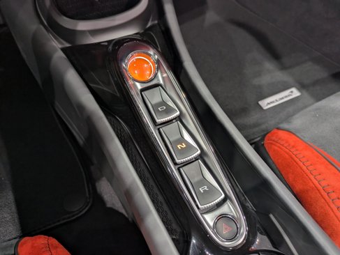 New 2025 McLaren Artura Spider image 16