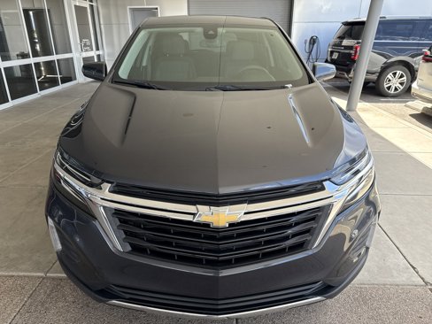 Used 2023 Chevrolet Equinox LT image 2