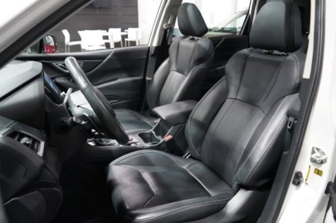 Used 2022 Subaru Forester Touring image 23