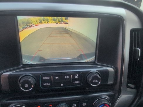 Used 2018 Chevrolet Silverado 1500 LT w/ LT Eassist Package image 26