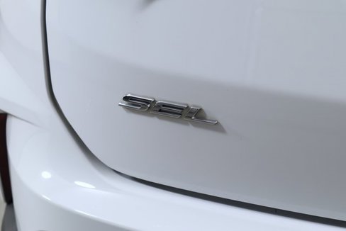 Used 2024 Ford Edge SEL image 7