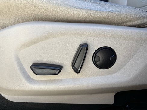 Used 2019 Ford Explorer Limited w/ Ford Safe & Smart Package image 22
