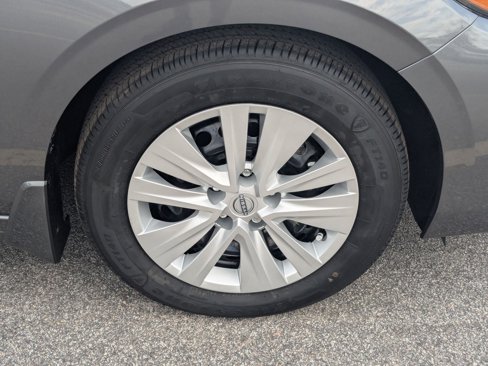 New 2025 Nissan Sentra S image 5