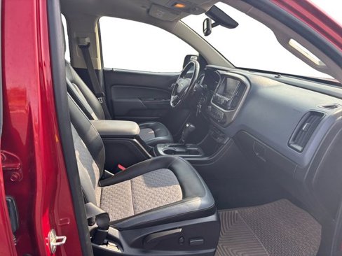 Used 2016 Chevrolet Colorado Z71 image 15