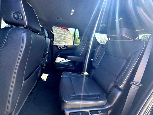 Used 2023 Chevrolet Tahoe Premier image 16