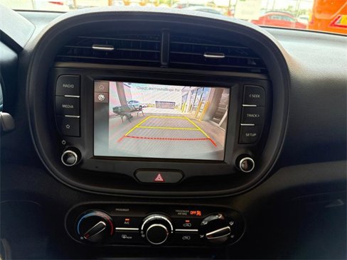 Used 2024 Kia Soul LX w/ LX Technology Package image 15