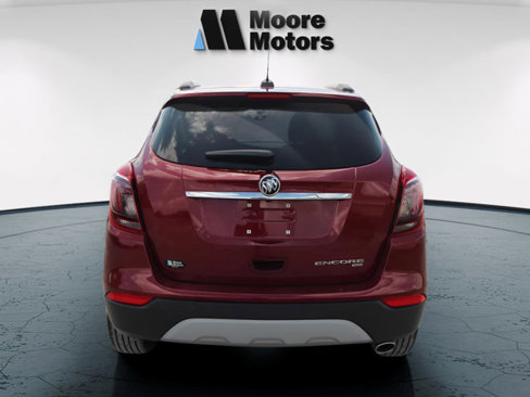 Used 2022 Buick Encore Preferred w/ Safety Package image 4