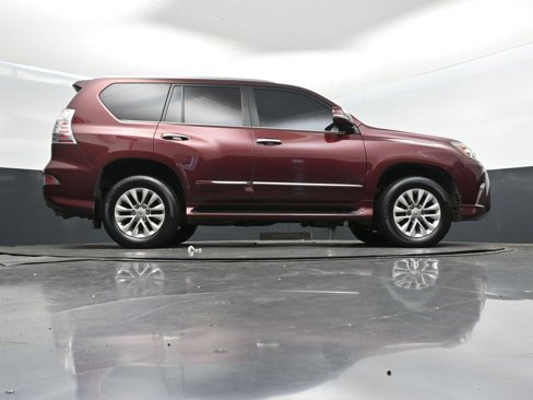 Used 2016 Lexus GX 460 image 46