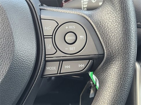 Certified 2025 Toyota RAV4 LE image 27