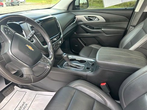 Used 2019 Chevrolet Traverse LT w/ LT Premium Package image 23