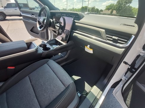 New 2026 GMC Terrain Elevation image 18