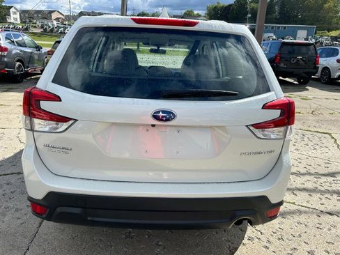 Used 2022 Subaru Forester image 4