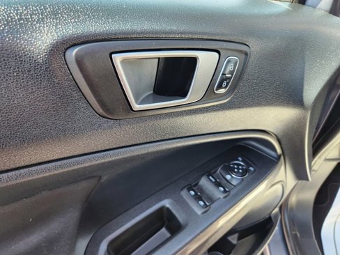Used 2021 Ford EcoSport SE w/ SE Convenience Package image 38