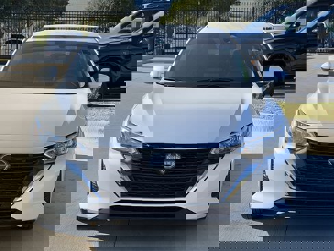 Certified 2024 Nissan Sentra SV image 7