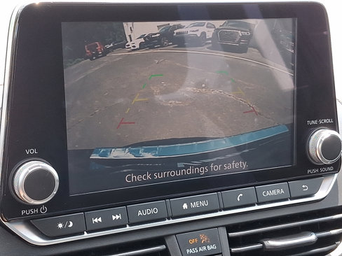 Used 2022 Nissan Altima 2.0 SR image 19