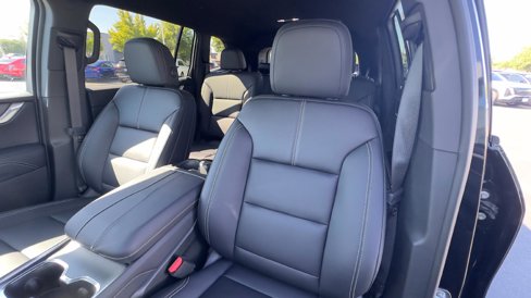 New 2025 GMC Acadia Elevation w/ Elevation Premium Package image 17