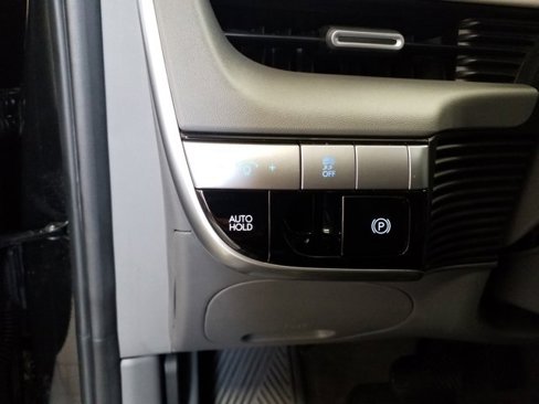 Used 2022 Hyundai Ioniq 5 SE w/ Cargo Package image 11